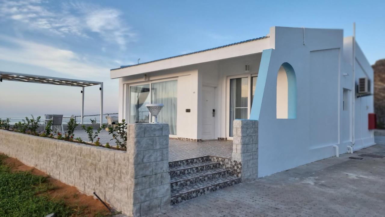Готель Holiday Beach Resort
